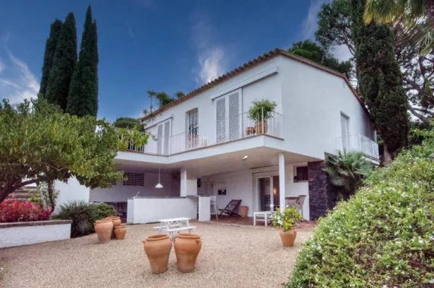 S'AGARÓ VELL - exclusivity and proximity to the sea.