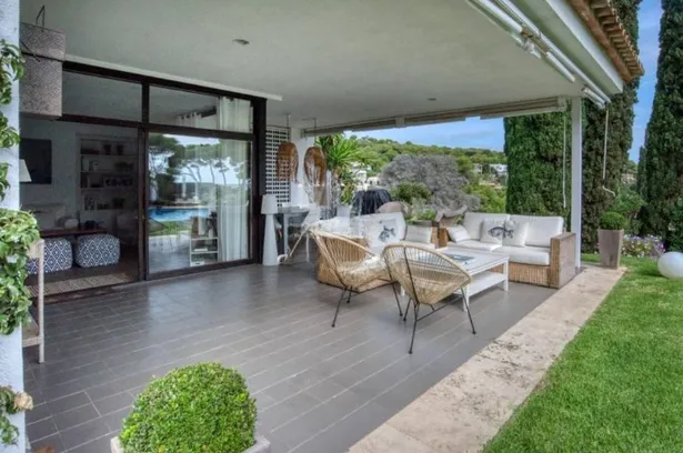 S'AGARÓ VELL - exclusivity and proximity to the sea.