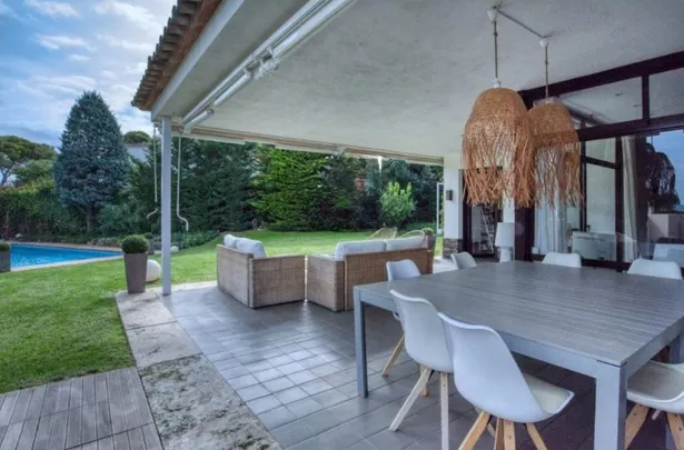S'AGARÓ VELL - exclusivity and proximity to the sea.