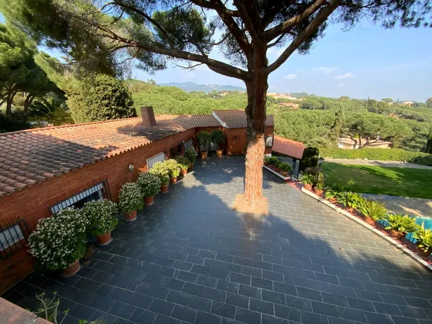 Casa exclusiva finca en llavaneres en Urbanitzacions Mataró