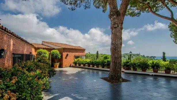 Casa exclusiva finca en llavaneres en Urbanitzacions Mataró