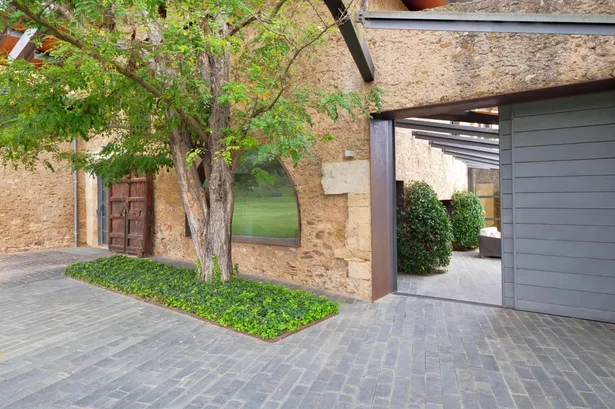 MAS TEIXIDOR - Exclusiva Masia totalment renovada al Baix Empordà