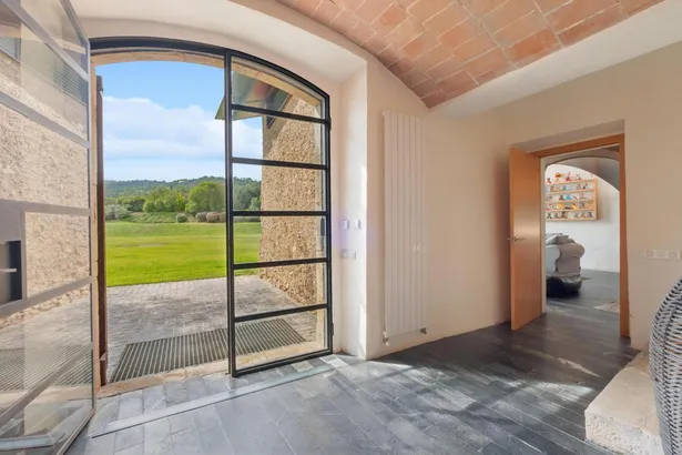 MAS TEIXIDOR - Exclusiva Masia totalment renovada al Baix Empordà