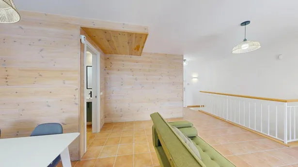 Dúplex acollidor a un pas de la platja