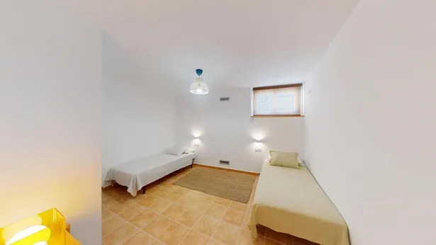 Dúplex acollidor a un pas de la platja