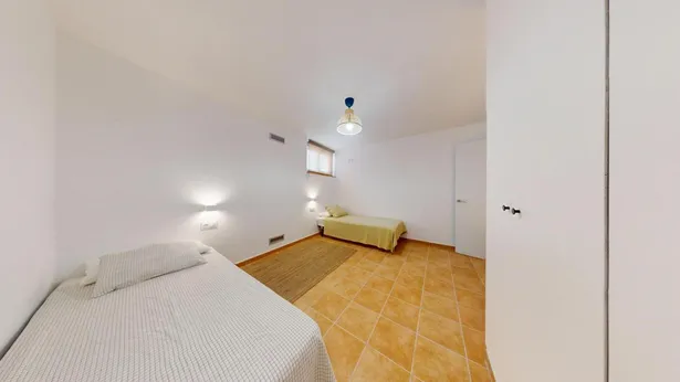 Dúplex acollidor a un pas de la platja