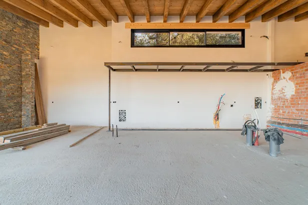 Newly built detached villa