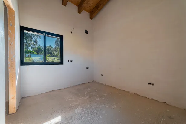 Newly built detached villa