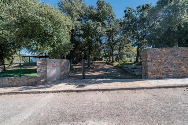 Newly built detached villa