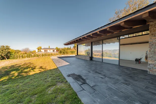 Newly built detached villa
