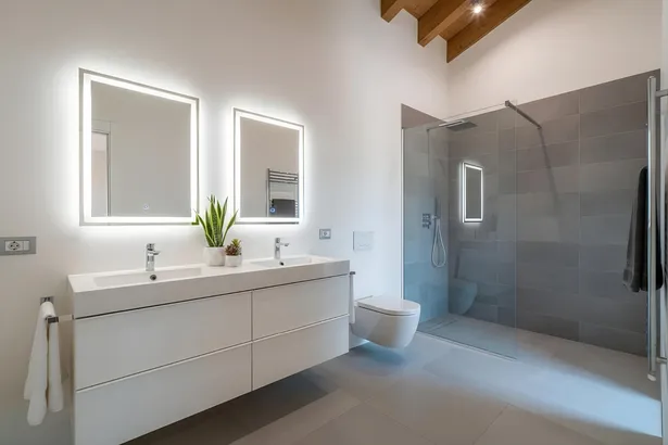 Newly built detached villa