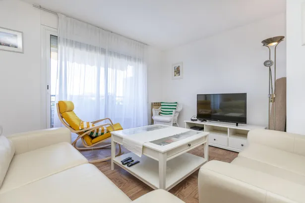 Ático en venta en Sant Andreu de Llavaneres, con 250 m2, 6 habitaciones y 3 baños, Piscina, 2 plazas de Garaje, Ascensor, Aire acondicionado y Calefacción Gas.