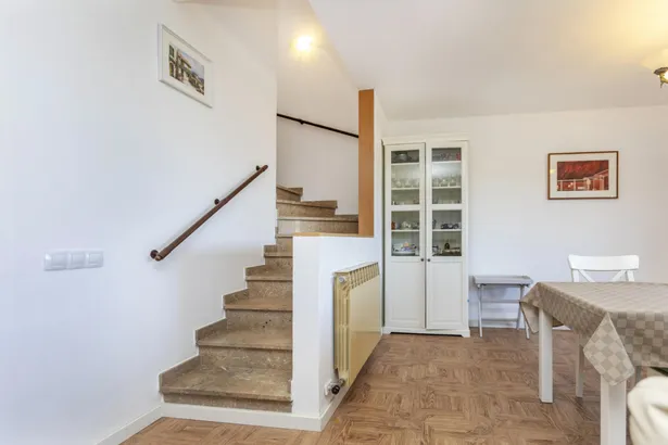 Ático en venta en Sant Andreu de Llavaneres, con 250 m2, 6 habitaciones y 3 baños, Piscina, 2 plazas de Garaje, Ascensor, Aire acondicionado y Calefacción Gas.