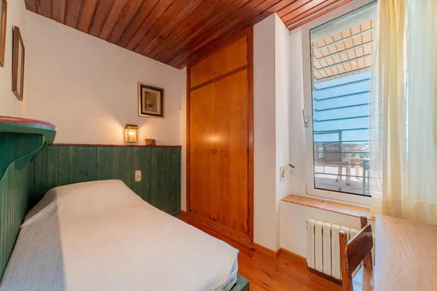 Exclusiu xalet a primera línia de mar amb unes vistes espectaculars i un gran jardí privat
