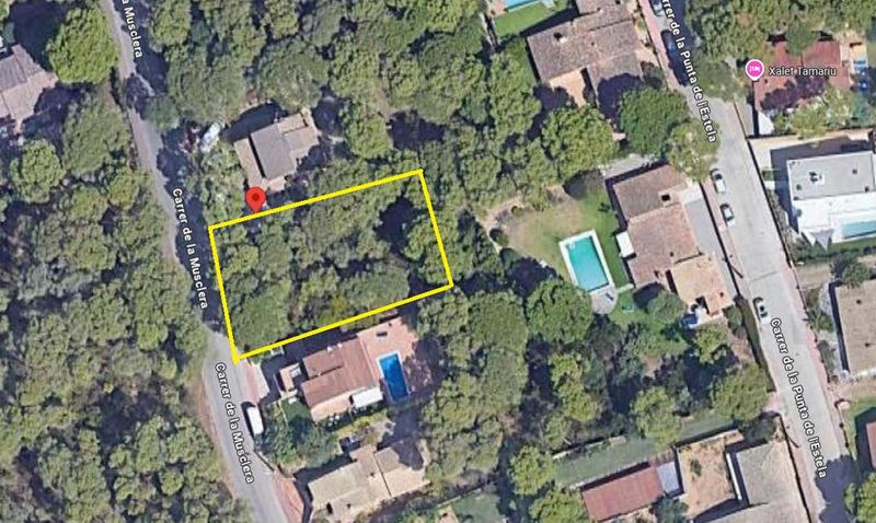 Parcela en venta Tamariu, Girona. Ref: 2525. CORREDOR MATÓ