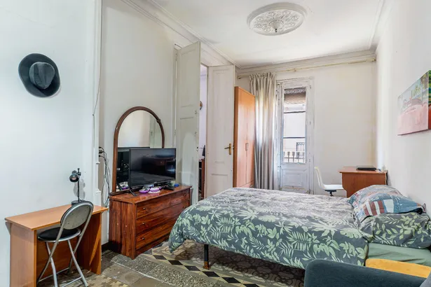 Piso en venta en calle Junta de Comerç