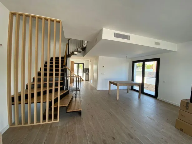 Live Farners: Home 7