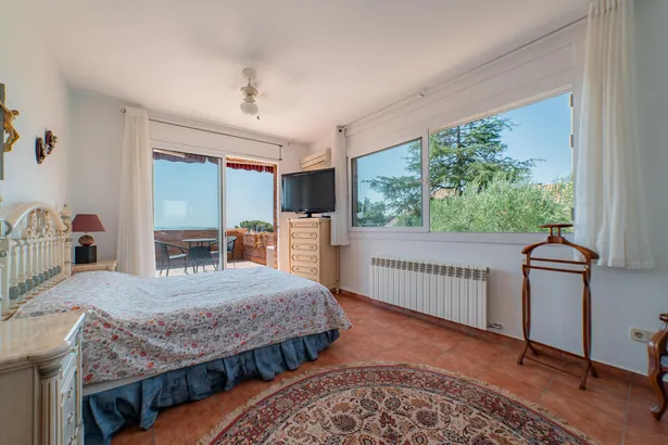 Espacio, calma y comodidad en este chalet independiente