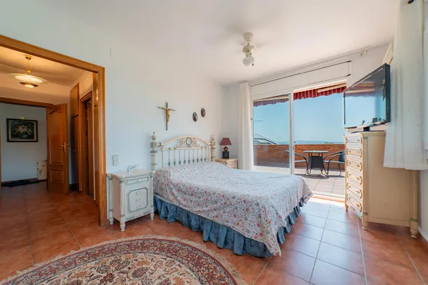 Espacio, calma y comodidad en este chalet independiente
