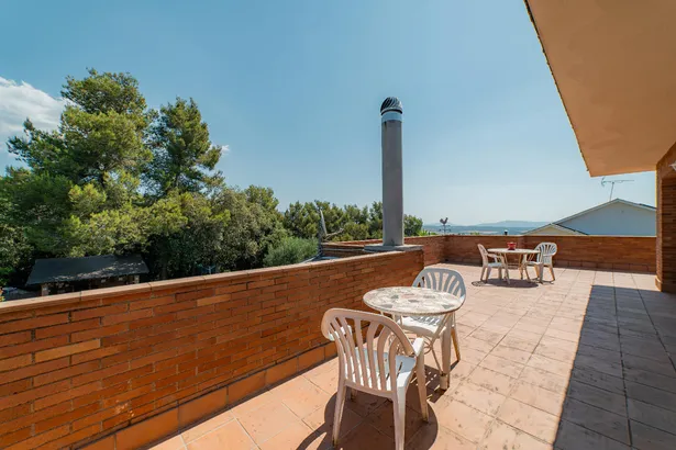 Espacio, calma y comodidad en este chalet independiente