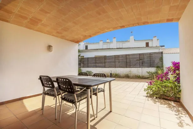 Sol, terrassa i mar: al cor de Calella de Palafrugell