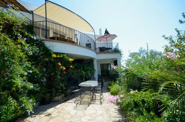 Casa amb vistes al mar i piscina privada a Begur, Aiguablava