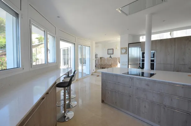 Casa amb vistes al mar i piscina privada a Begur, Aiguablava