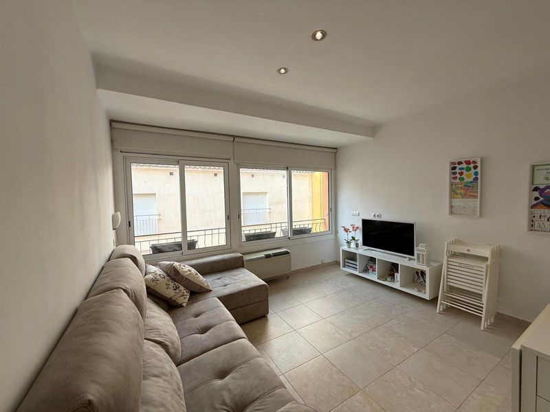 Piso en venta Palamós, Girona. Ref: 2617. CORREDOR MATÓ