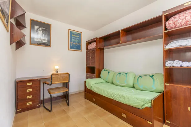 Calella de Palafrugell – Casa pareada con jardín privado y piscina comunitaria