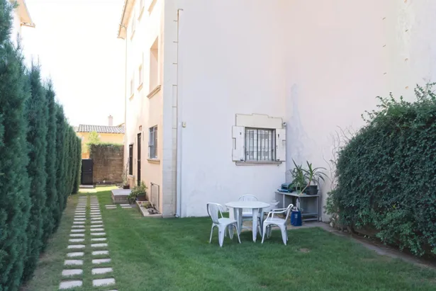 Calella de Palafrugell – Casa pareada con jardín privado y piscina comunitaria