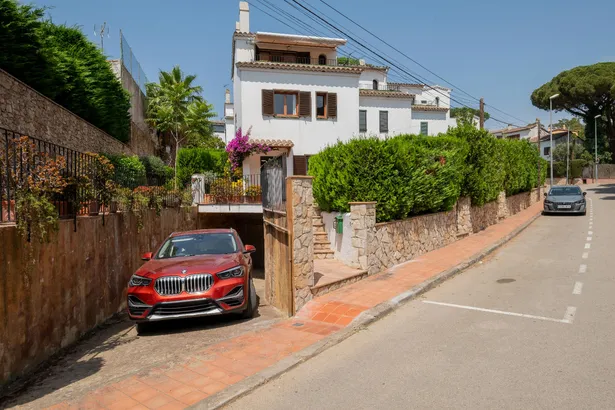 Casa en LLafranc situada a 400 metros de la playa