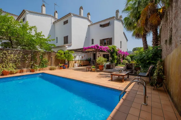 Casa en LLafranc situada a 400 metros de la playa