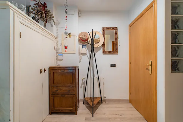Triplex in the centre of Mataró – Space, light and urban living