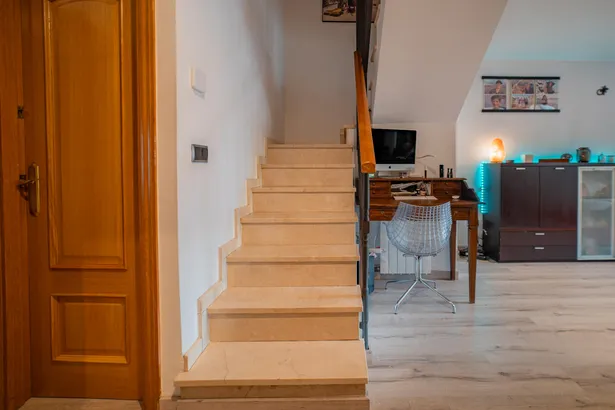 Triplex in the centre of Mataró – Space, light and urban living