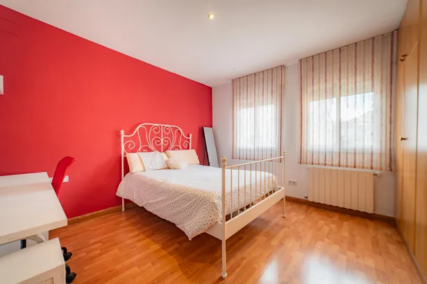 Triplex in the centre of Mataró – Space, light and urban living