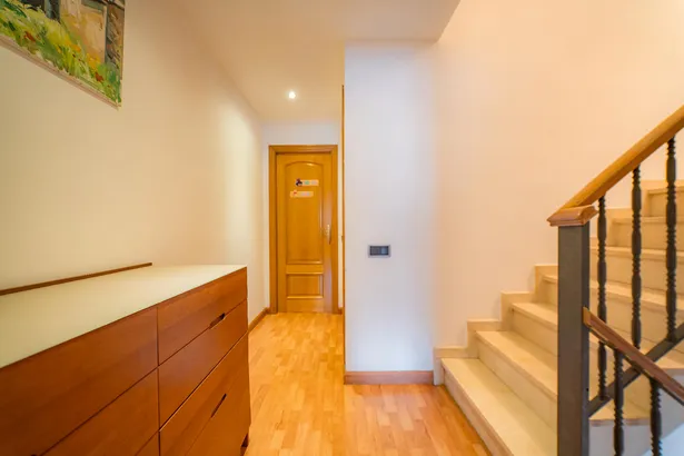 Triplex in the centre of Mataró – Space, light and urban living