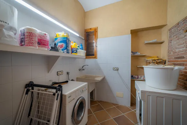 Masia amb vistes al mar i 14.000 m² de parcel·la