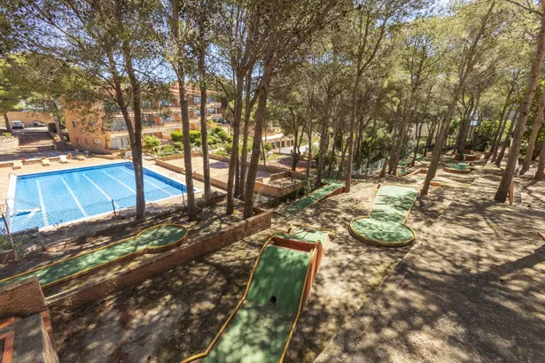 Apartament cantoner a 300 metres d’Aigua Xelida – Llum, calma i vida mediterrània
