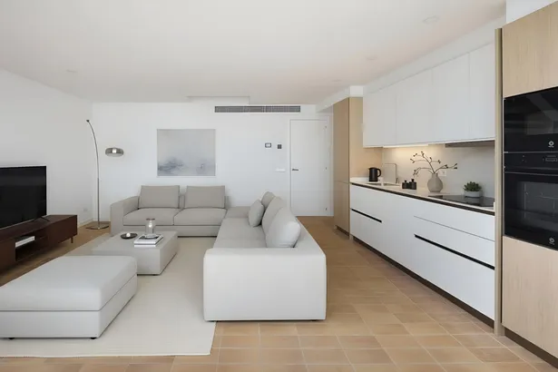 Casa de poble totalment renovada a tocar del mar