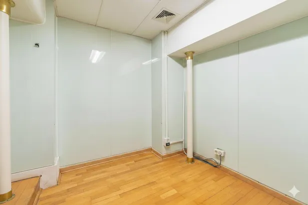 Local comercial en zona Pau Casals