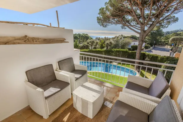 Formentera: tranquil·litat, mar i piscina a Calella