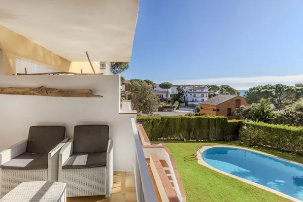 Formentera: tranquil·litat, mar i piscina a Calella