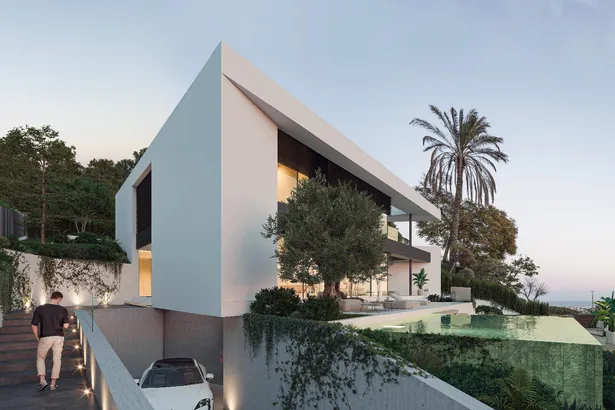 Detached villa with endless sea and mountain views