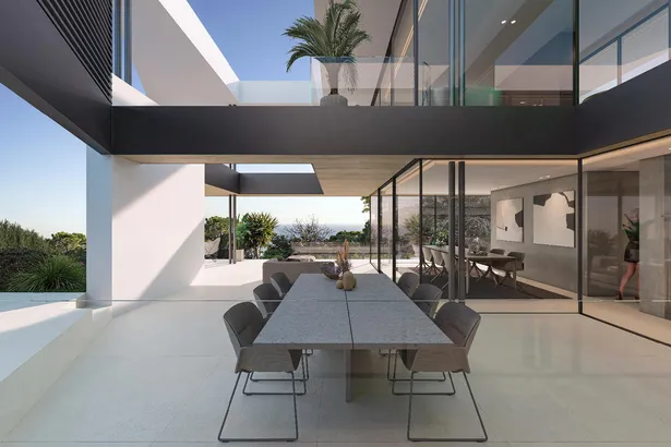 Detached villa with endless sea and mountain views