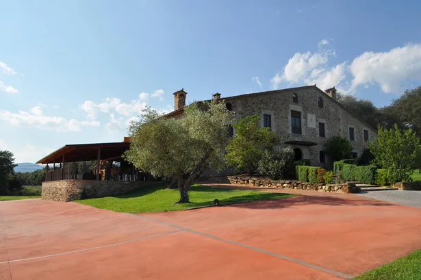 Masia Catalana del Segle XVII, totalment restaurada