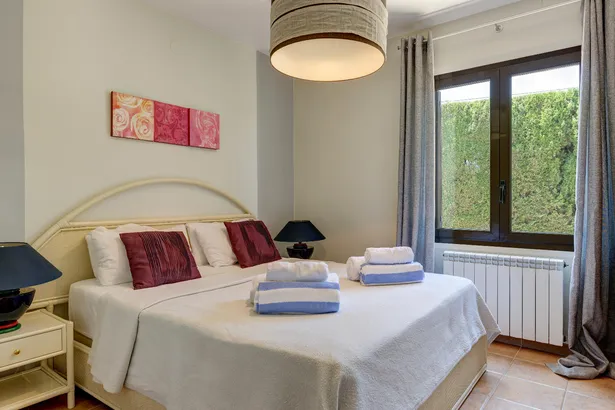 Meravellosa vila de pedra, piscina privada i boniques vistes al mar, a 500 m de la platja de Sa Riera