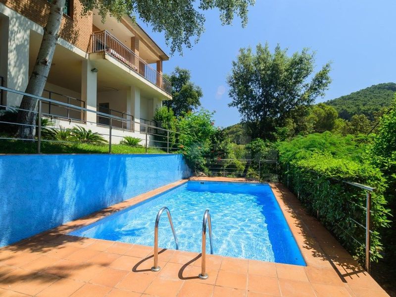 Дом на продажу Begur, Girona. Ref: 2731. CORREDOR MATÓ