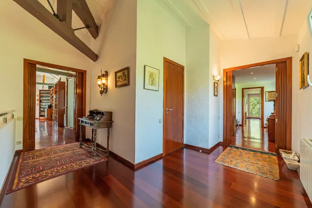 Finca única con más de 7.000 m² de privacidad a un paso de Barcelona