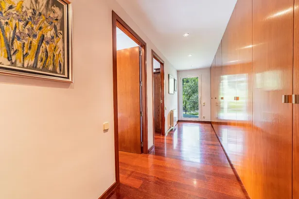 Finca única con más de 7.000 m² de privacidad a un paso de Barcelona