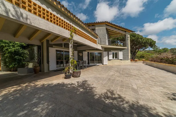 Finca única con más de 7.000 m² de privacidad a un paso de Barcelona